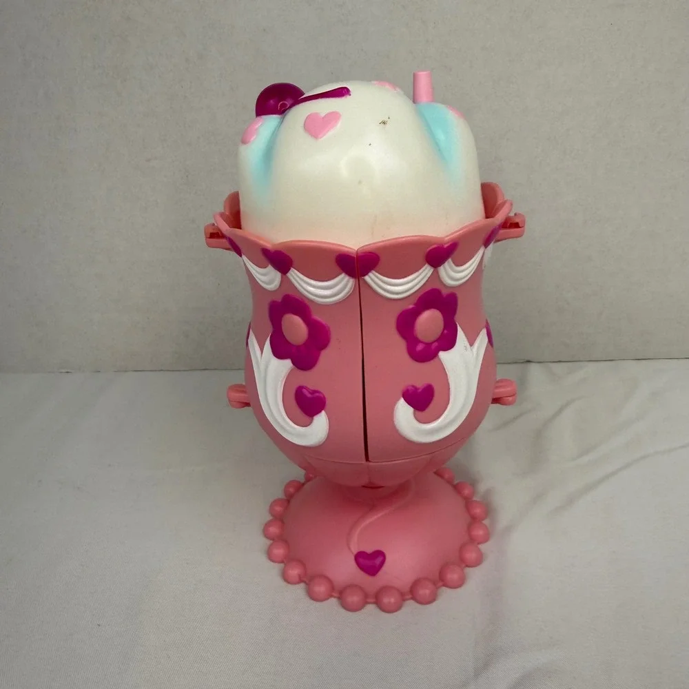 Vintage Tonka Cupcake Bakeshop Vanity Playset Sundae Shape Pink 90s Toy